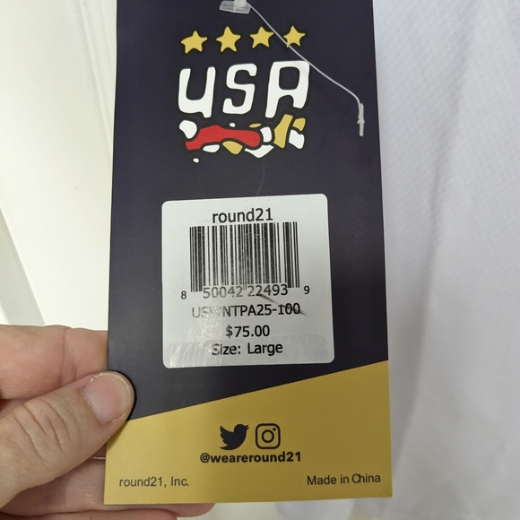 Round 21 USA Alex Morgan Soccer top NWT White short sleeve Ladies L Limited Edit - Picture 6 of 10